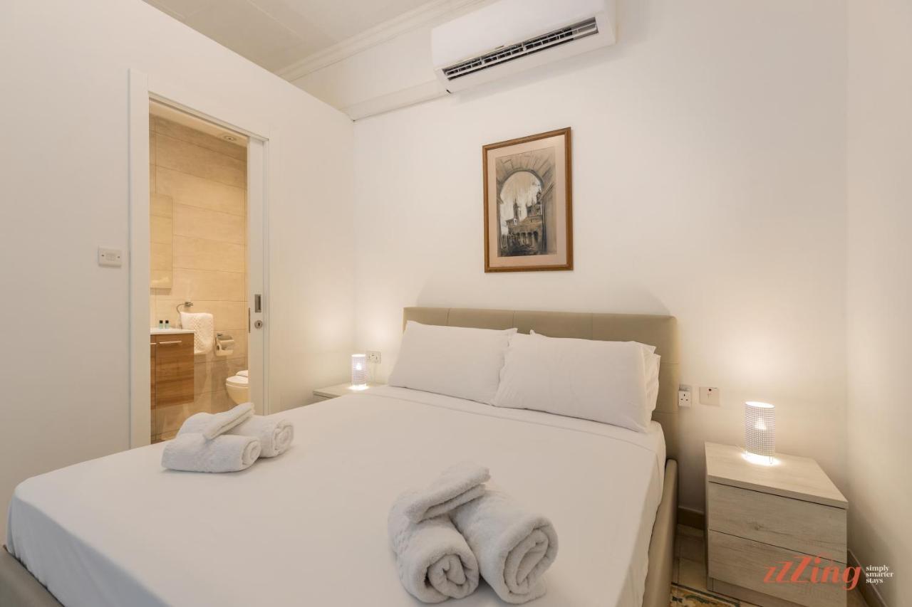 A Studio Apartment In Malta'S Capital Валета Екстериор снимка